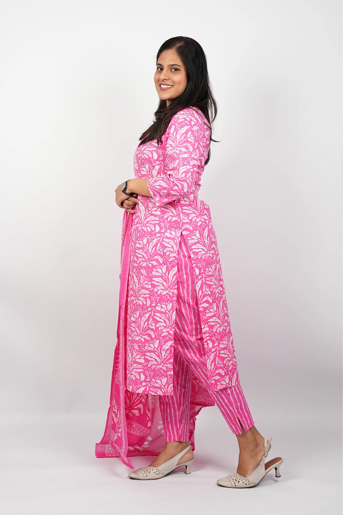 Pink Cotton Straight Cut Kurti Suit Set