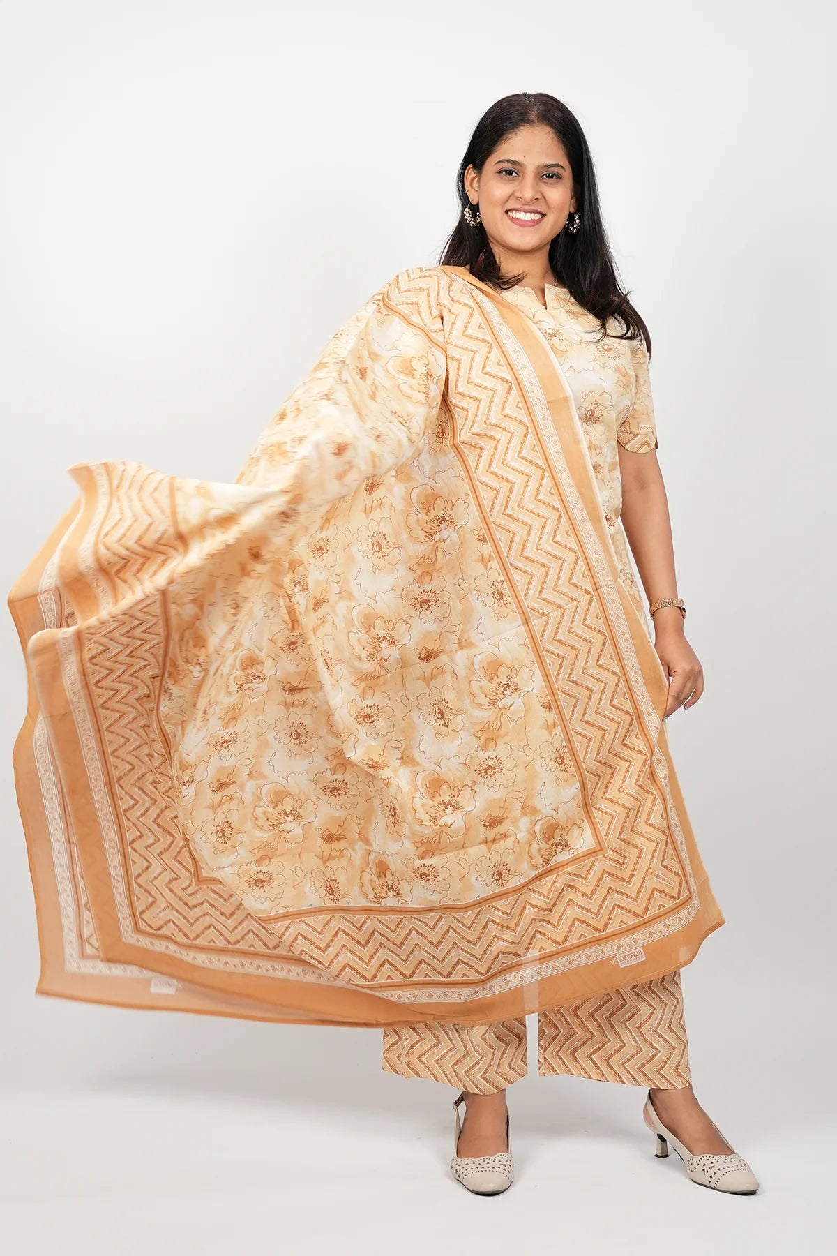 Sandal Straight Cut Kurti Suit Set