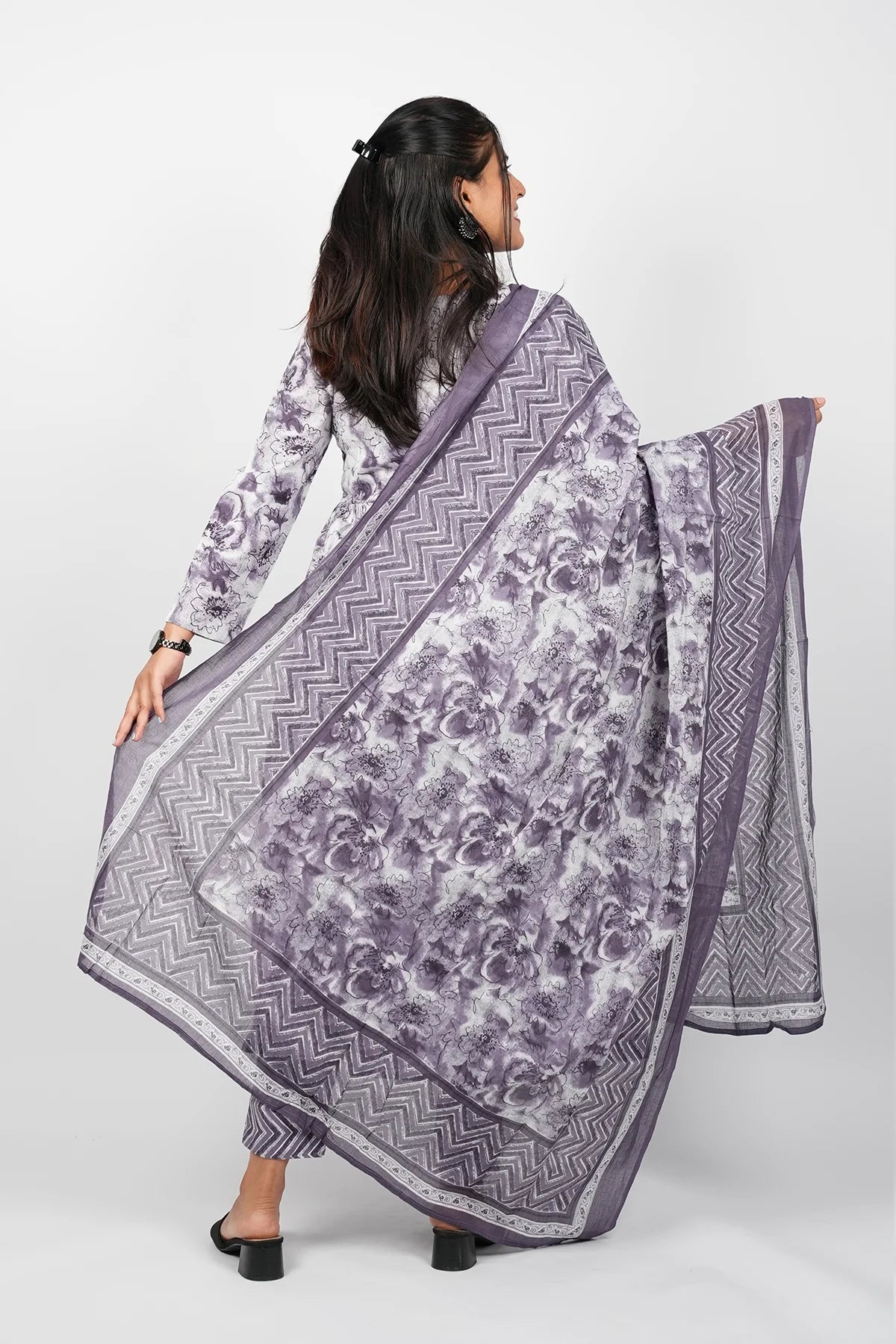 Lilac Alia Cut Kurta Suit Set