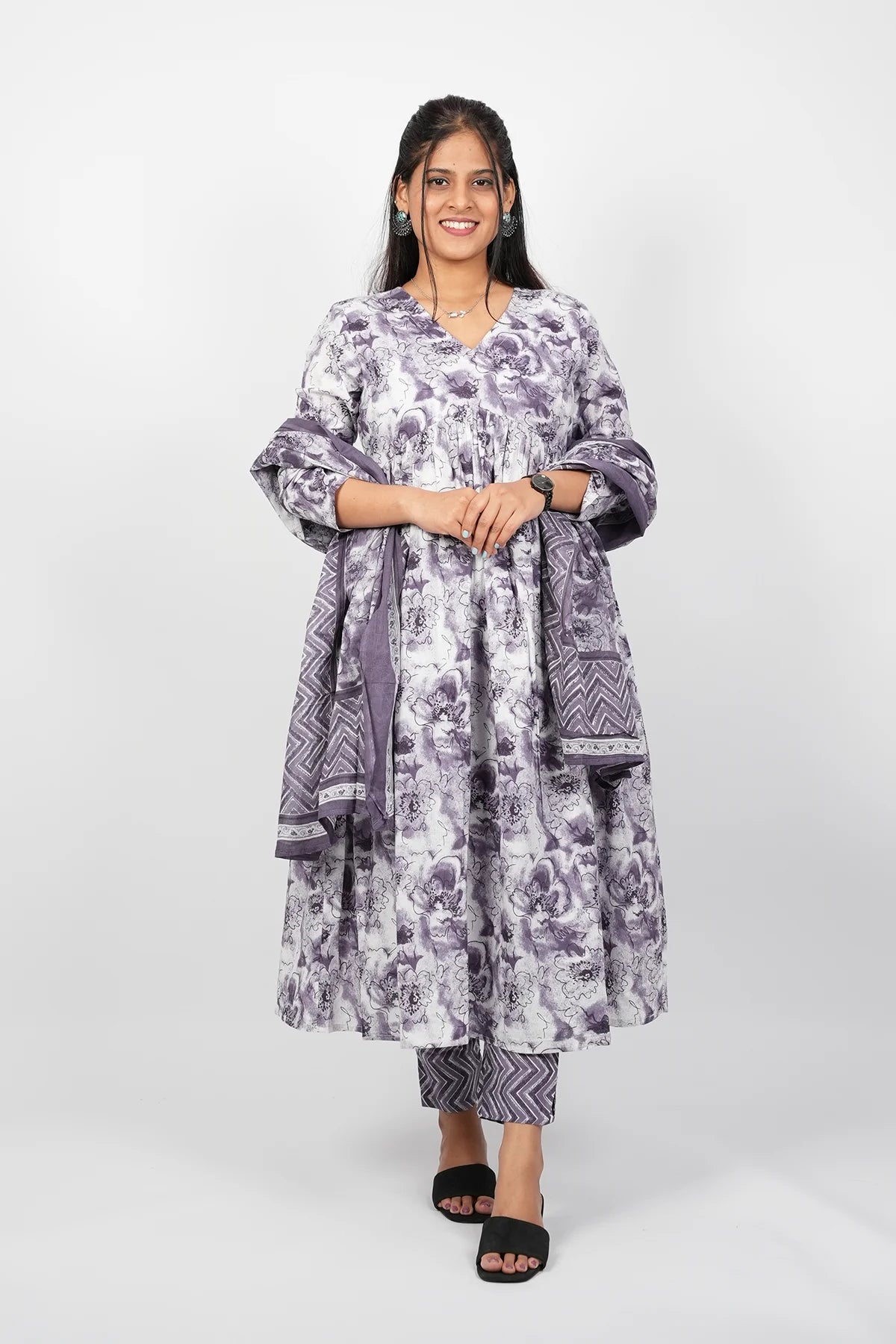 Lilac Alia Cut Kurta Suit Set