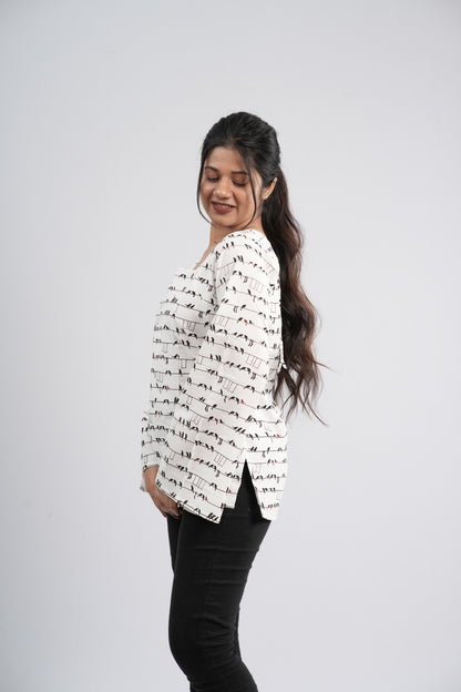Women's Off-White & Black Abstract Cotton Short Kurti