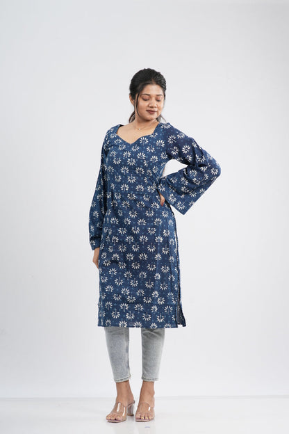 Women's Indigo Blue Floral Buti Handblock Long Kurti