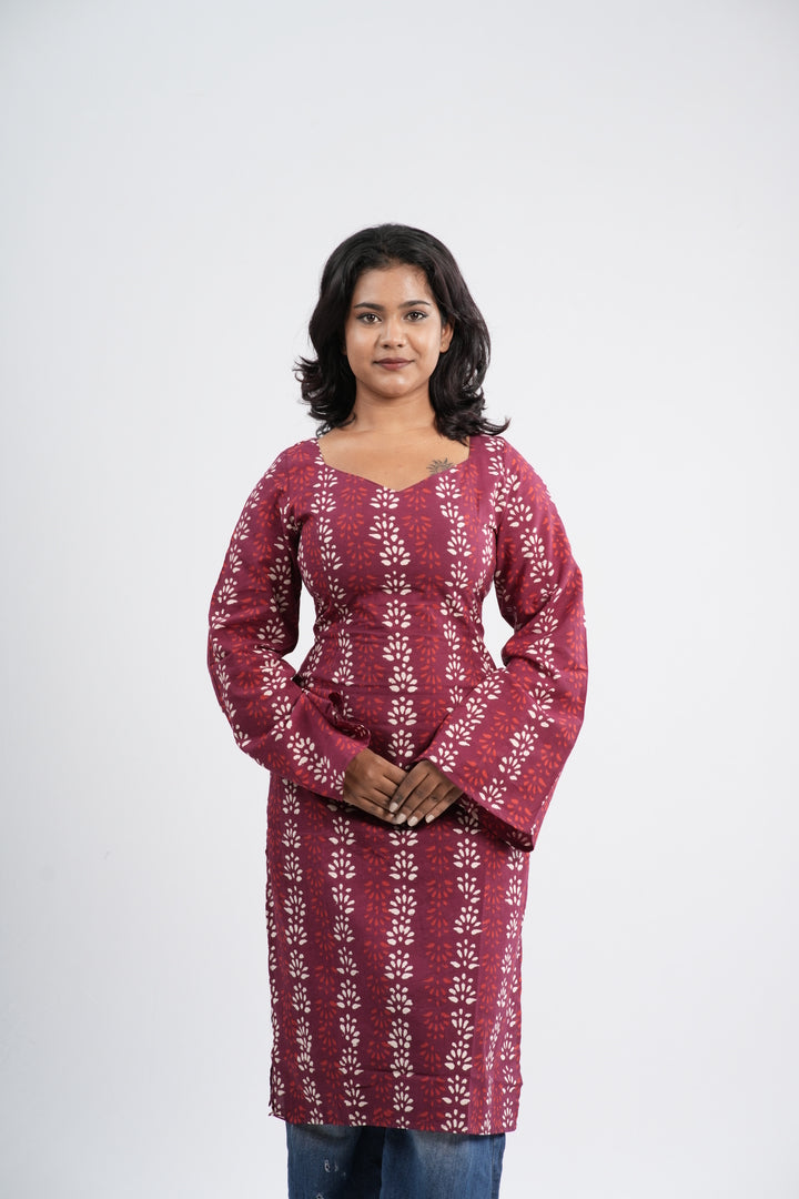 Women's Red & White Floral Vine Handblock Long Kurti