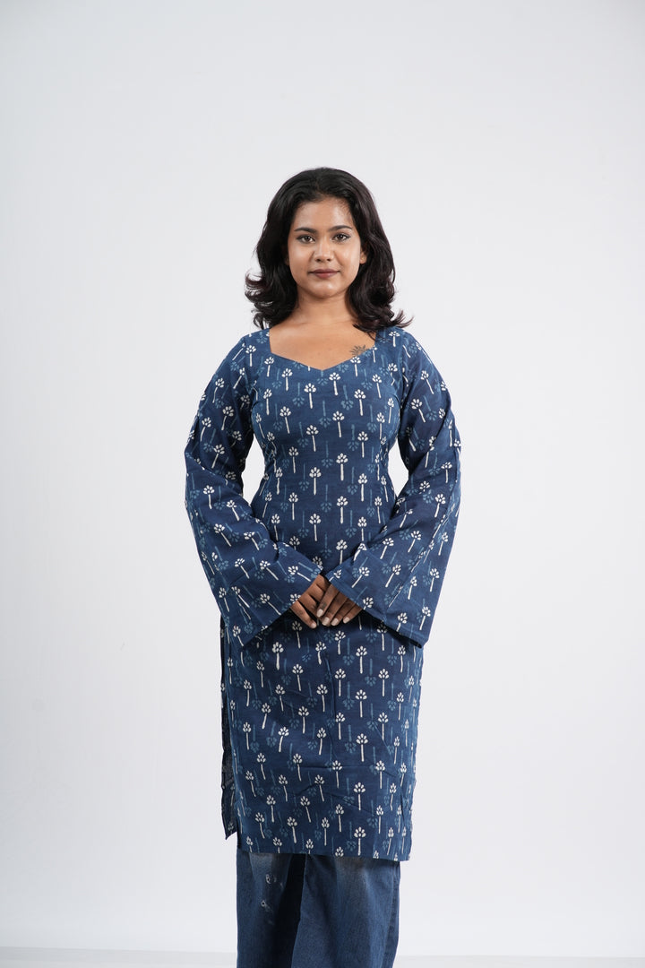 Women's Indigo Blue Floral Clover Handlock Cotton Long Kurti