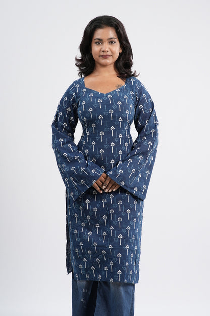 Women's Indigo Blue Floral Clover Handlock Cotton Long Kurti