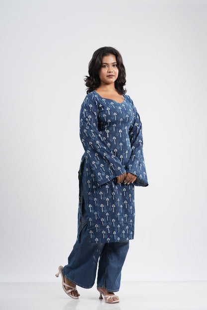 Women's Indigo Blue Floral Clover Handlock Cotton Long Kurti