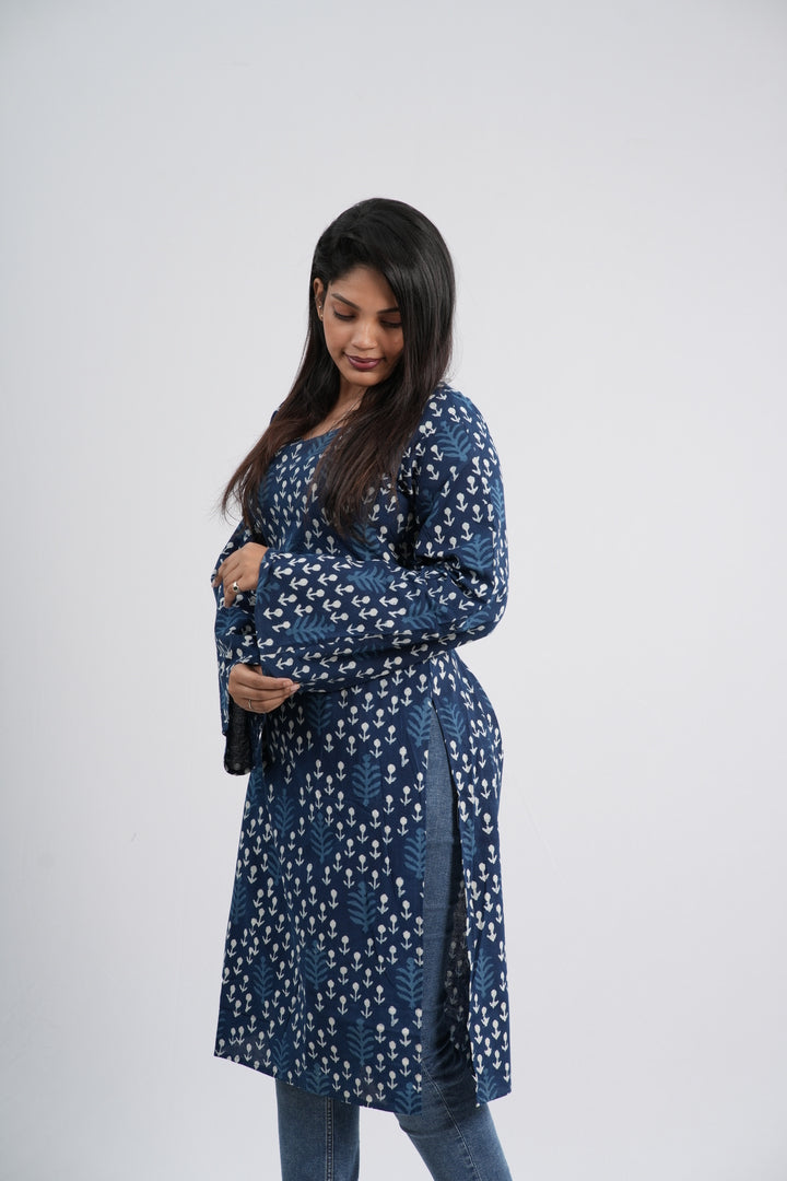 Women's Indigo Blue Anchor Buti Handblock Cotton Long Kurti