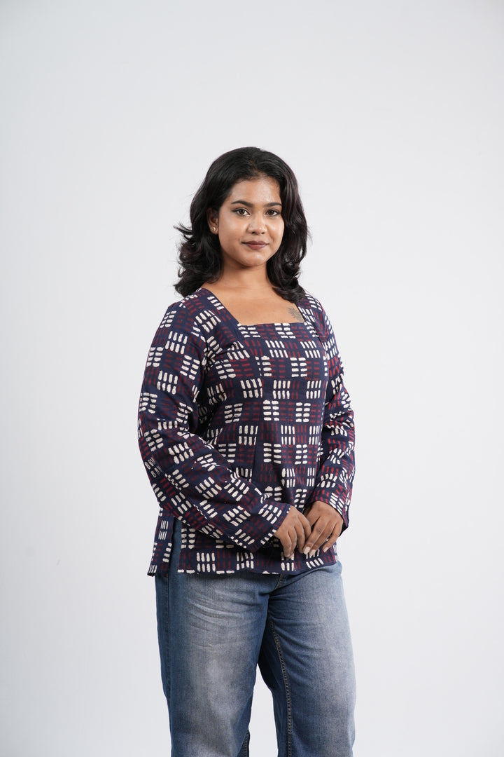 Women's Indigo Blue Geometric Print Cotton Short Kurti