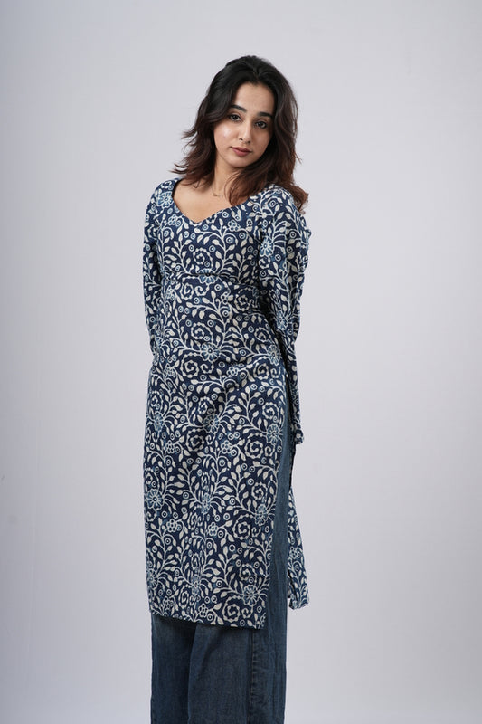 Women's Indigo Blue Floral Jaal Handblock Cotton Long Kurti