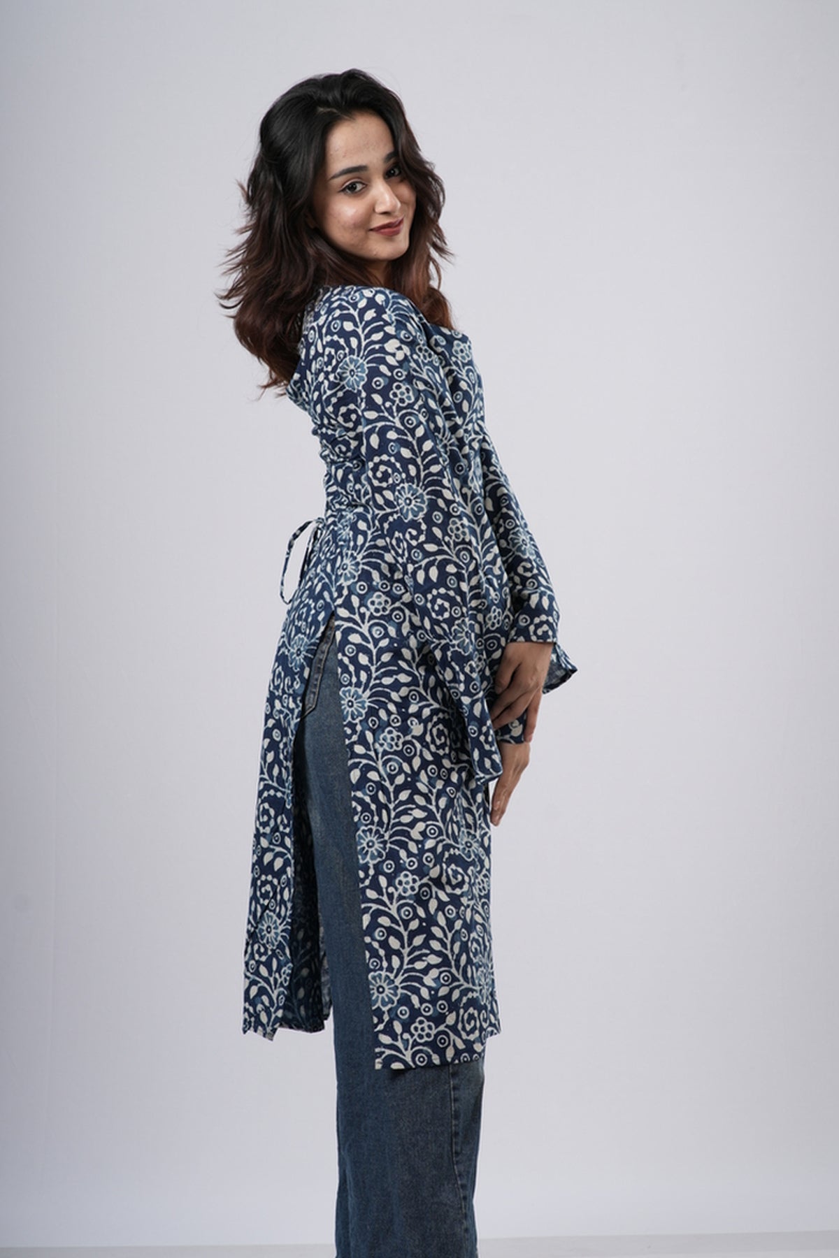 Women's Indigo Blue Floral Jaal Handblock Cotton Long Kurti