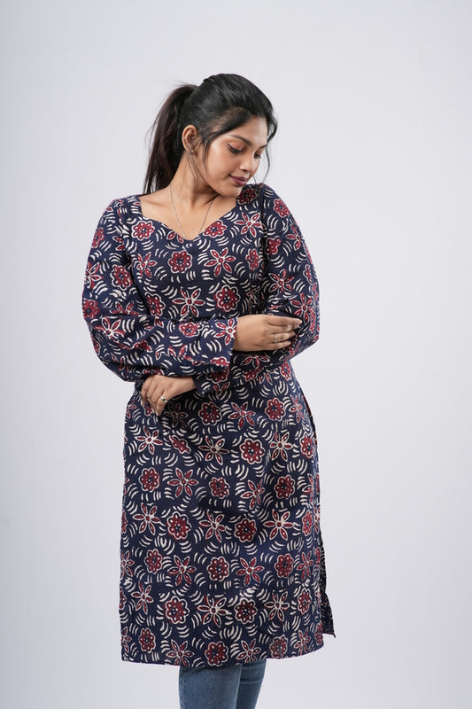 Women's Navy Blue & Red Floral Print Cotton Long Kurti