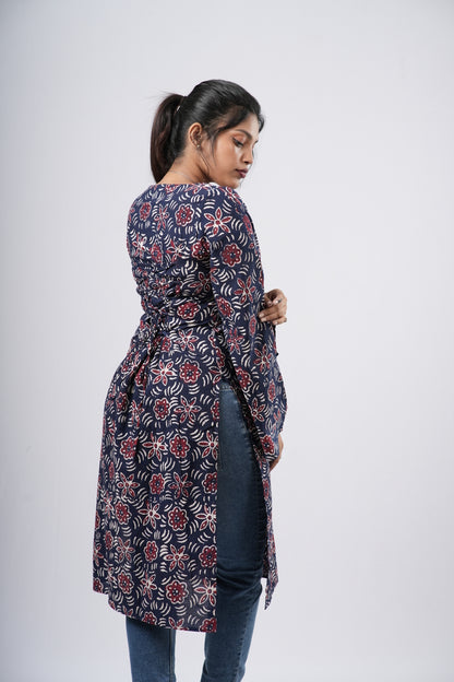 Women's Navy Blue & Red Floral Print Cotton Long Kurti
