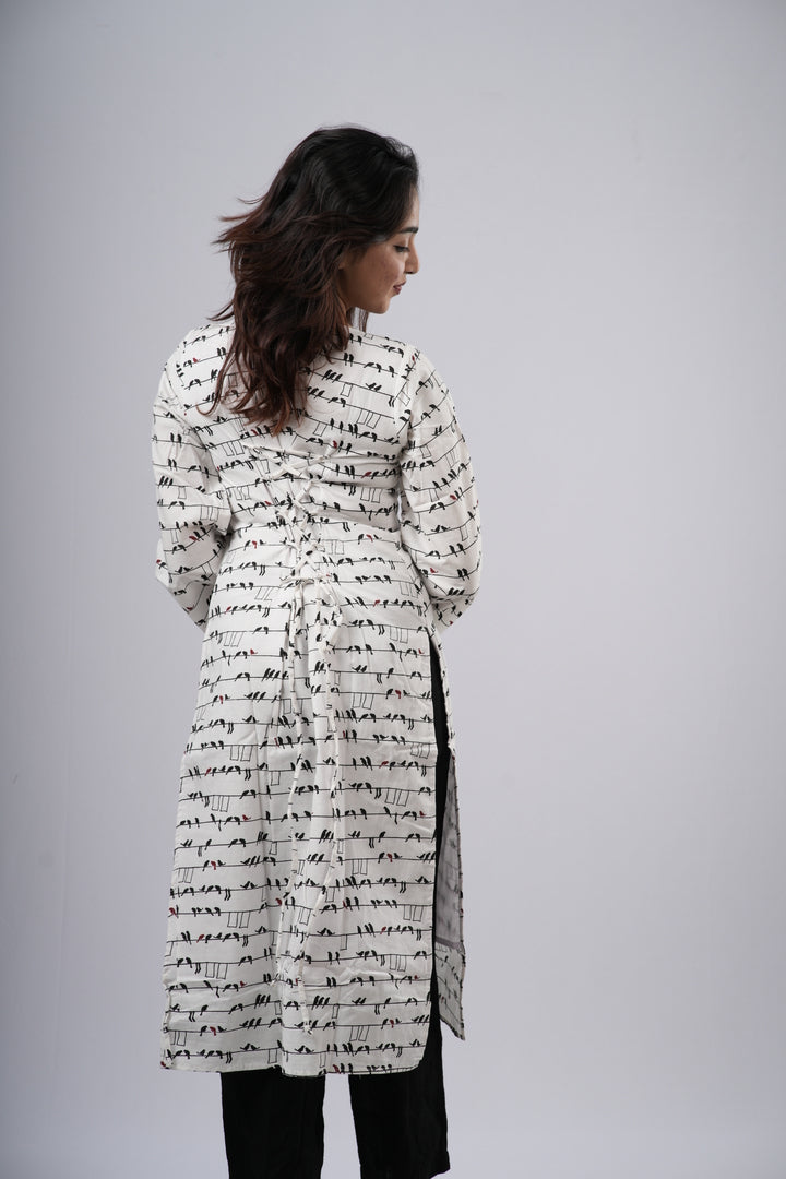 Women's Off-White & Black Geometric Cotton Long Kurti