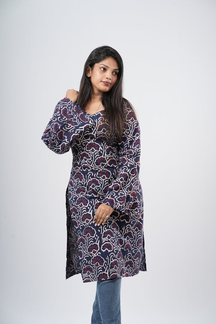 Women's Indigo Blue Floral Vine Print Cotton Long Kurti