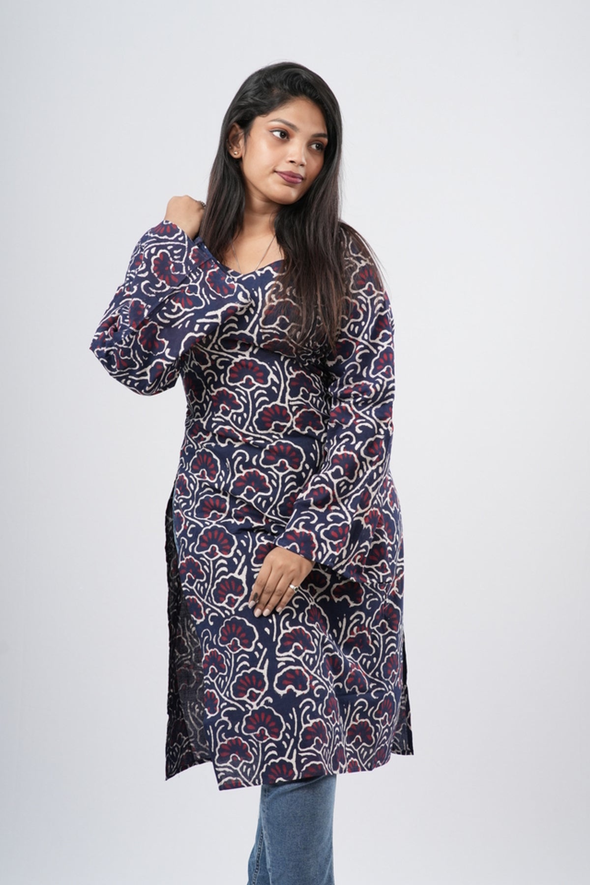 Women's Indigo Blue Floral Vine Print Cotton Long Kurti