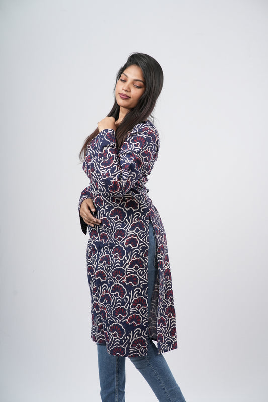 Women's Indigo Blue Floral Vine Print Cotton Long Kurti