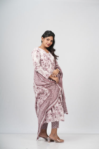 Mauve Floral Cotton Alia Cut Suit Set