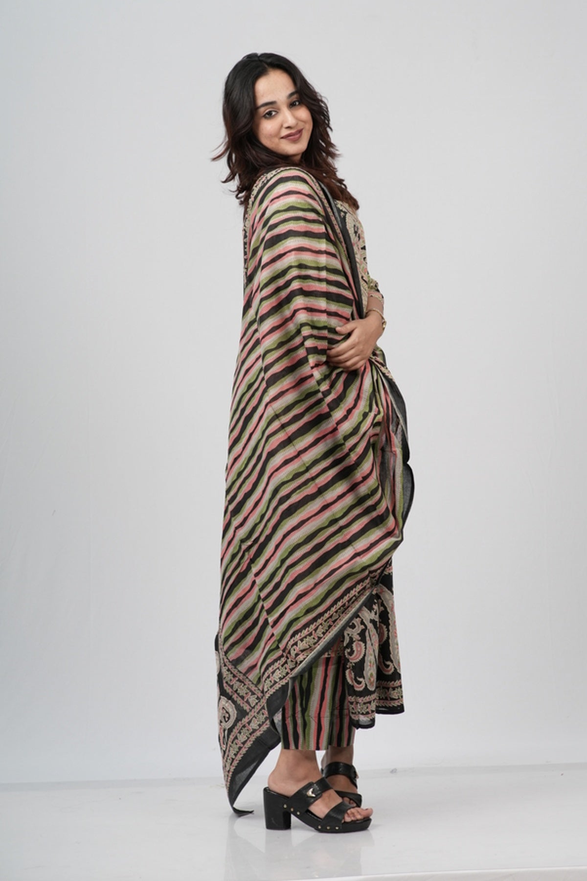 Beige & Black Lace-Print Cotton Suit Set