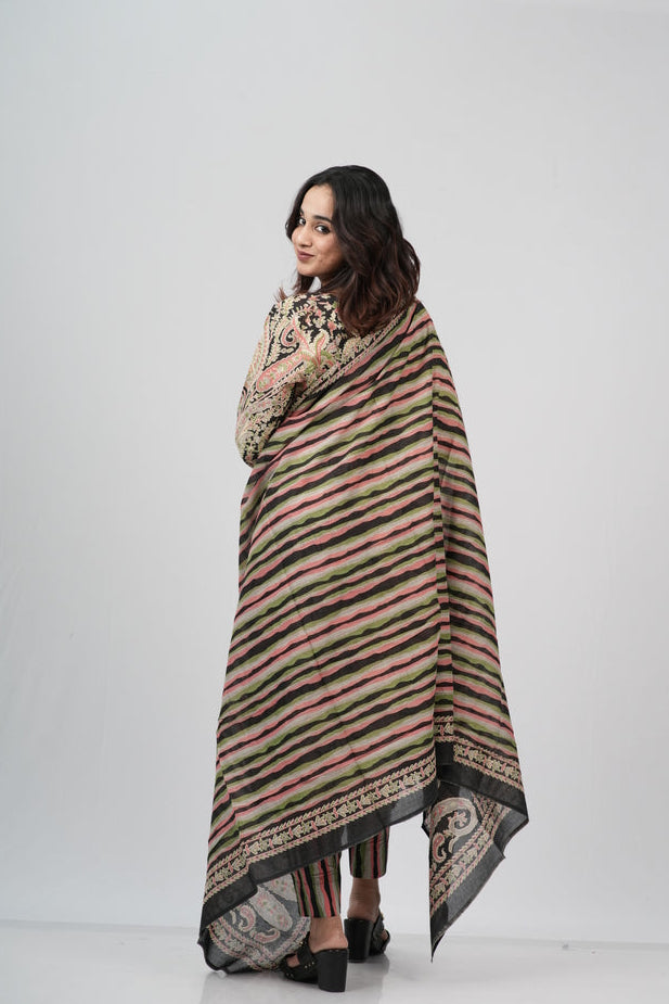 Beige & Black Lace-Print Cotton Suit Set