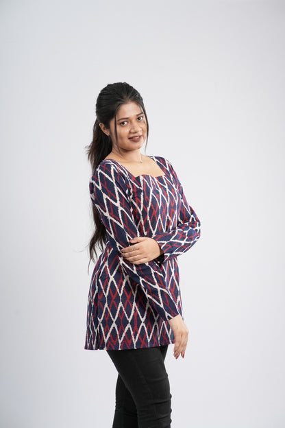 Women's Indigo Blue Zig-Zag Handblock Cotton Short Kurti