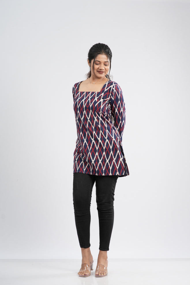 Women's Indigo Blue Zig-Zag Handblock Cotton Short Kurti