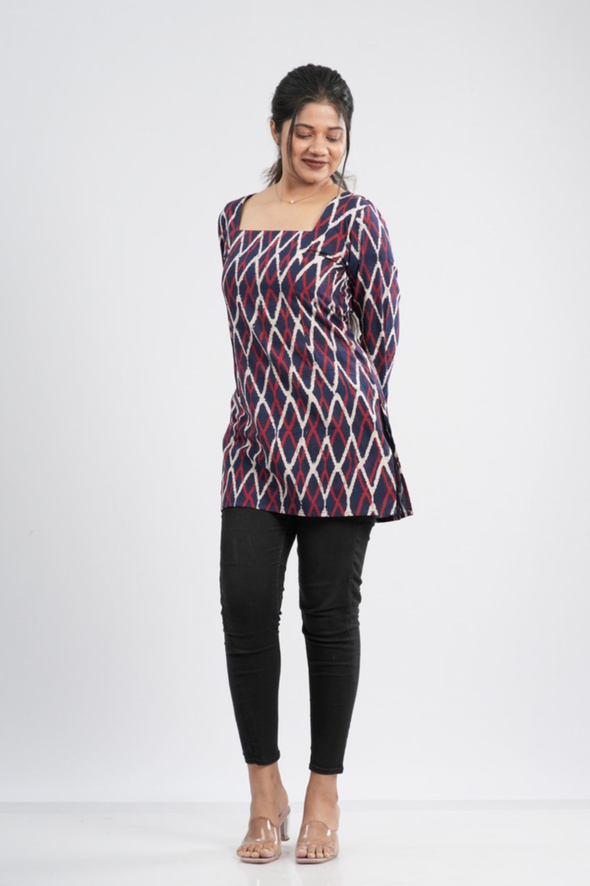 Women's Indigo Blue Zig-Zag Handblock Cotton Short Kurti